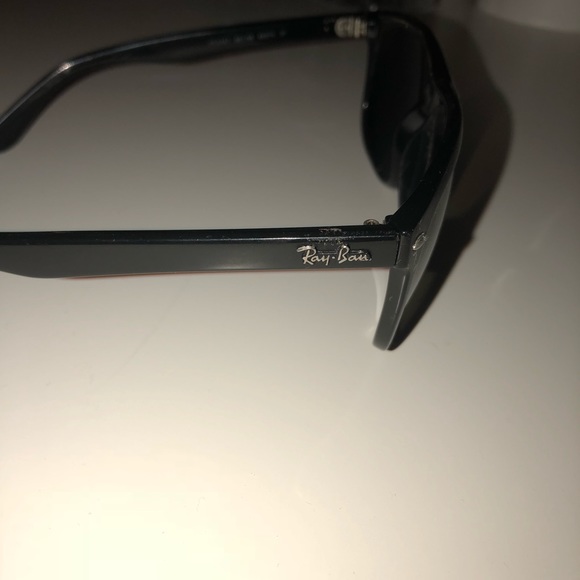 Ray ban sunglasses - Picture 2 of 3